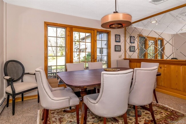 Building Photo - 16 Faraway Rd