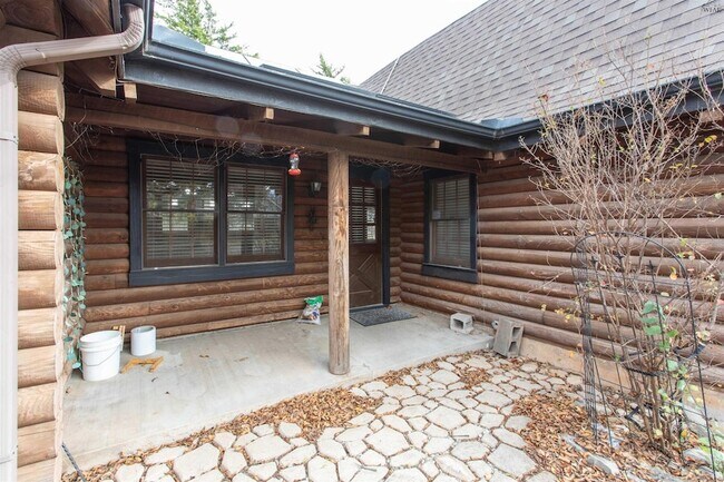 Building Photo - 4506 Pasadena Ave