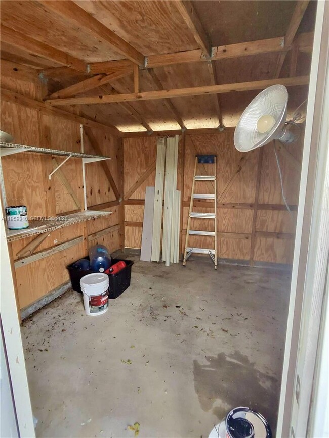 Building Photo - 2811 NW 26th Ave