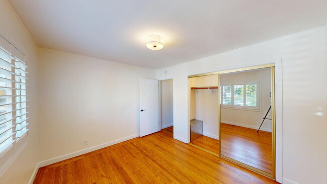 Building Photo - Modern Comfort Meets Everyday Convenience ...