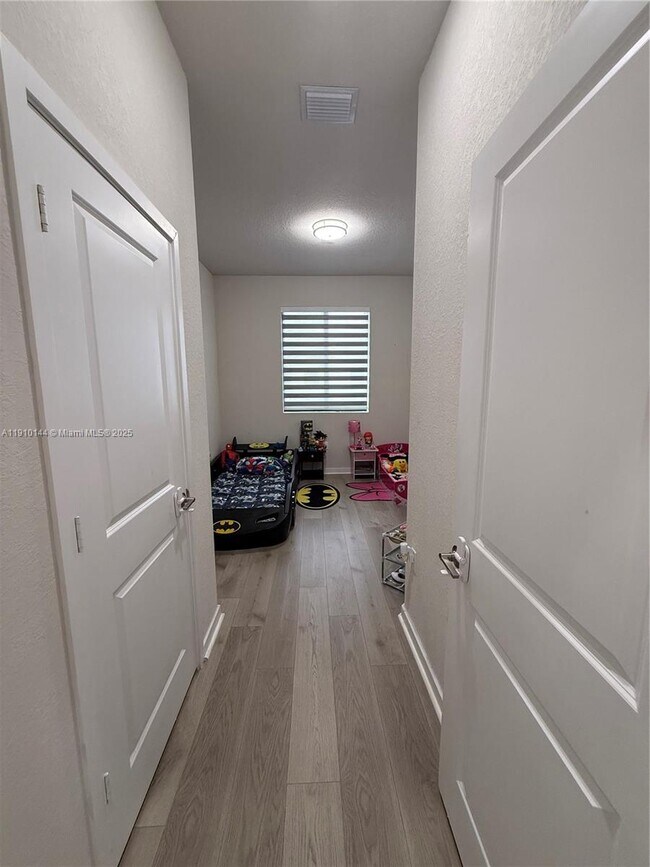 Building Photo - 10917 SW 232nd Terrace