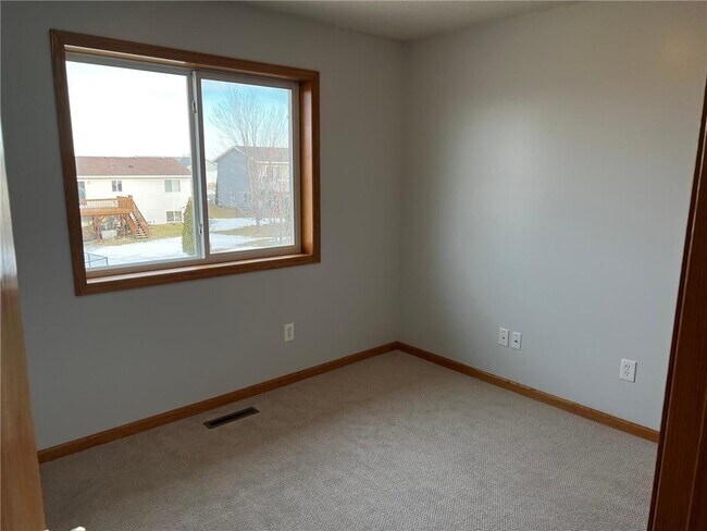 Building Photo - 5364 56th Ave NW