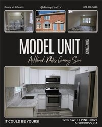 Building Photo - 1235 Sweet Pine Dr