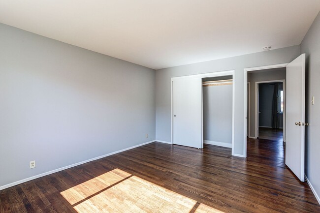 Building Photo - 3 Bed / 2 Bath San Bruno home in highly so...