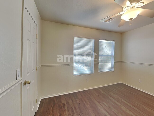 Building Photo - 11652 N 151st Ln