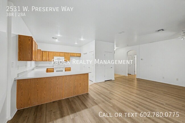 Building Photo - 2531 W Preserve Way