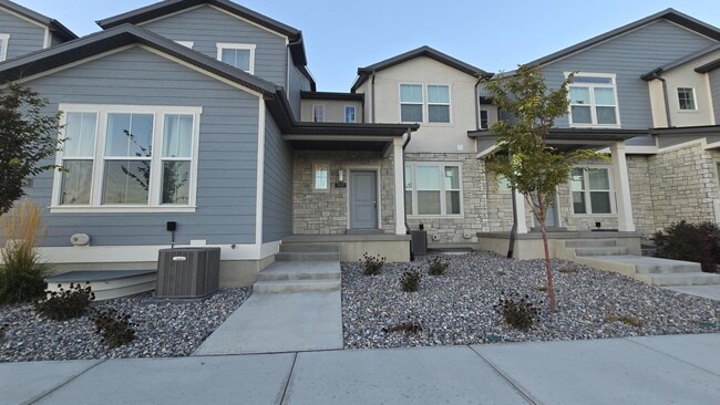 Building Photo - 3429 W 1840 N
