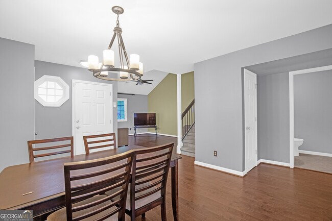 Building Photo - 1468 Briarwood Rd NE