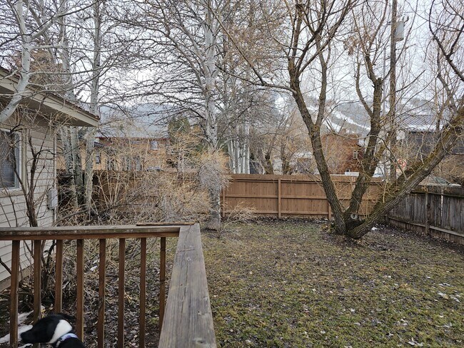 Building Photo - 25 Wapiti Dr