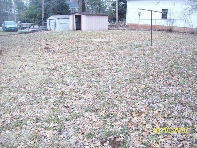 Building Photo - FARMINGTON - Historic downtown location / ...
