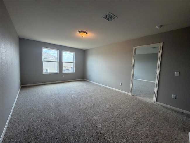 Building Photo - 120 Aoudad Rd
