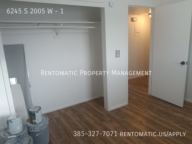 Building Photo - 6245 S 2005 W-1