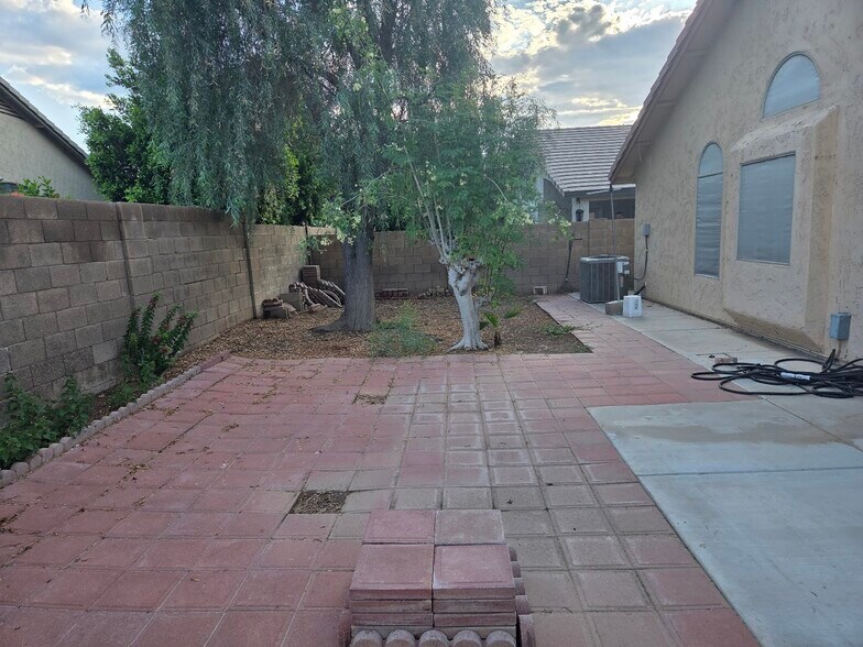 Backyard - 6411 W Adobe Dr