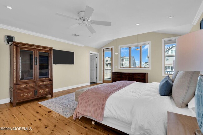 Building Photo - 326 Cutter Ln