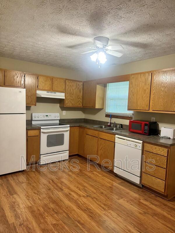Building Photo - 140 Mt Vernon Ln