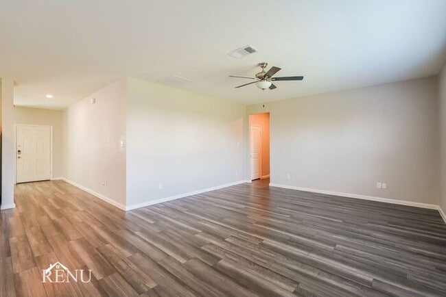 Building Photo - 13309 Wysong Dr