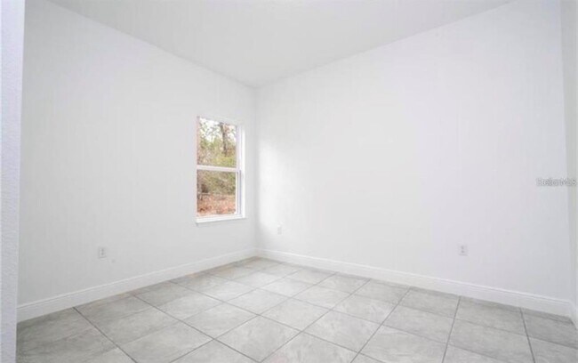 Building Photo - 2709 SW 155th Ln