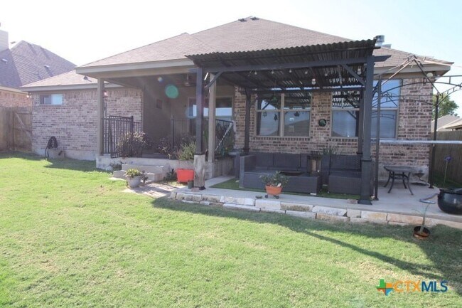 Building Photo - 2517 Nolan Creek St