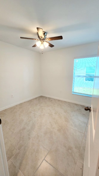 Building Photo - 19882 Green Pasture Rd