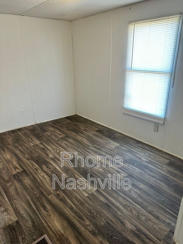 Building Photo - 1970 Fayetteville Hwy