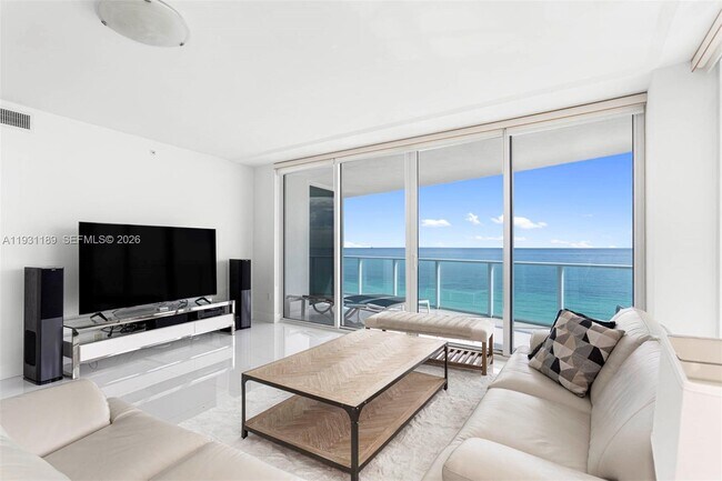 Building Photo - 3951 S Ocean Dr