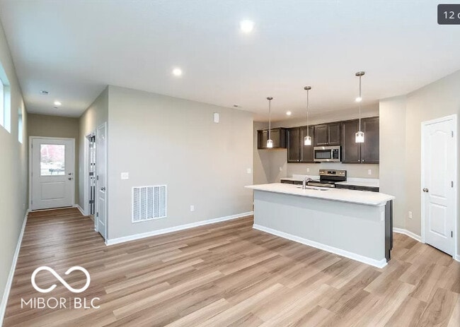 Building Photo - 10309 Gateway Dr