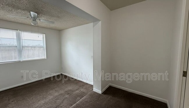 Building Photo - 1842 Paine Ave