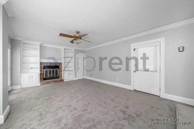 Building Photo - 2231 Allaire Ln NE