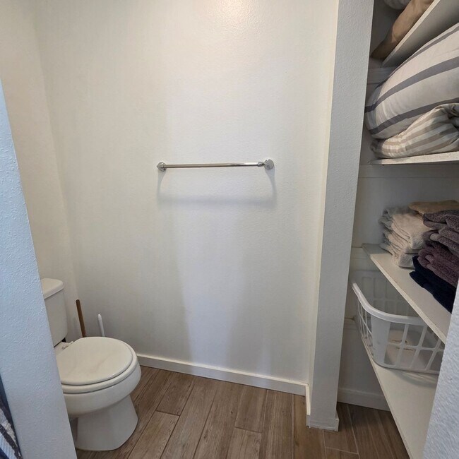 Building Photo - Turned key full furnished 3 bedroom in North Kihei