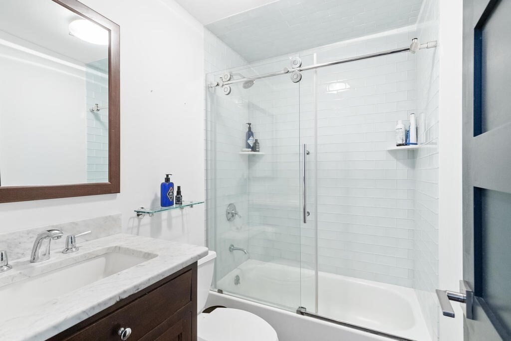 Building Photo - 75 Appleton St