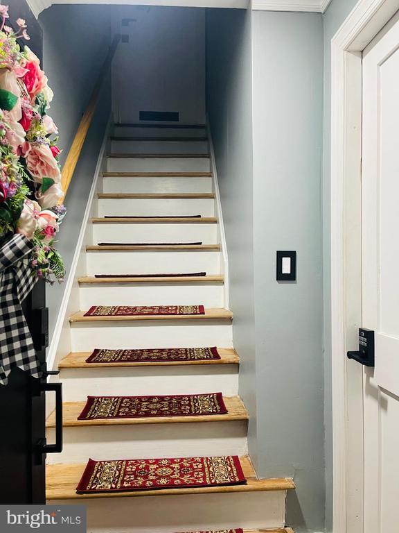 Primary Photo - 2326 Fairview St