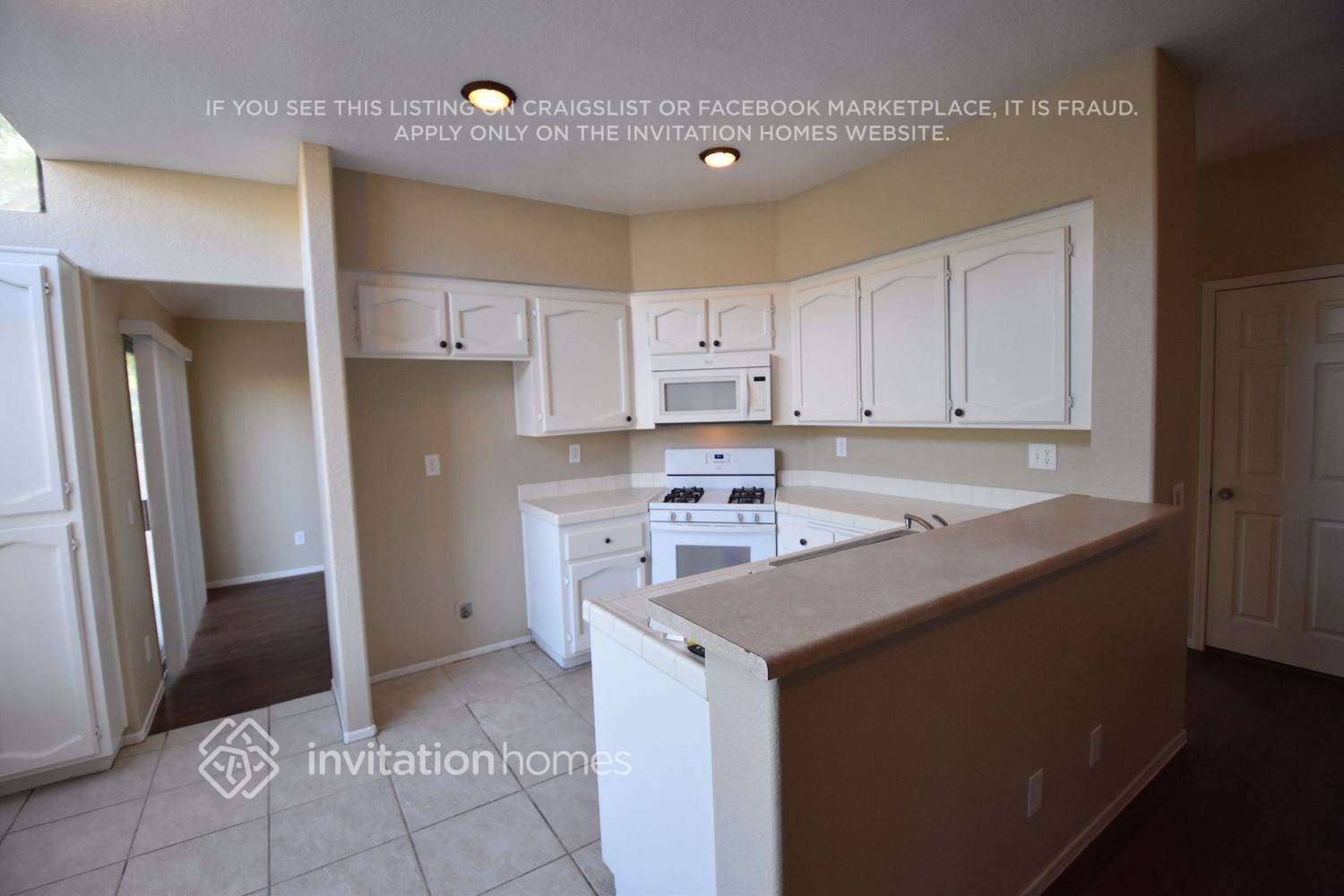 Building Photo - 10432 Brookmead Dr