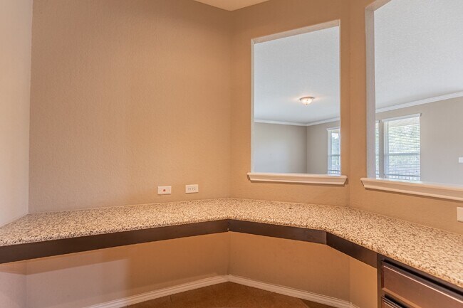 Building Photo - 12939 Texas Gold