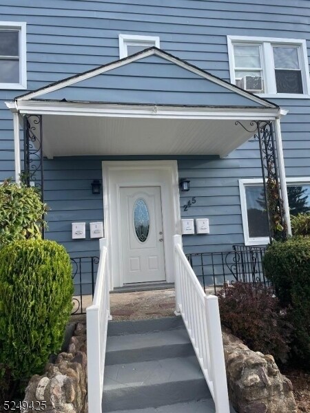 Building Photo - 245 Halsey Rd