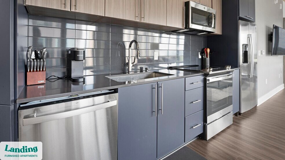 Building Photo - 5201 Leesburg Pike