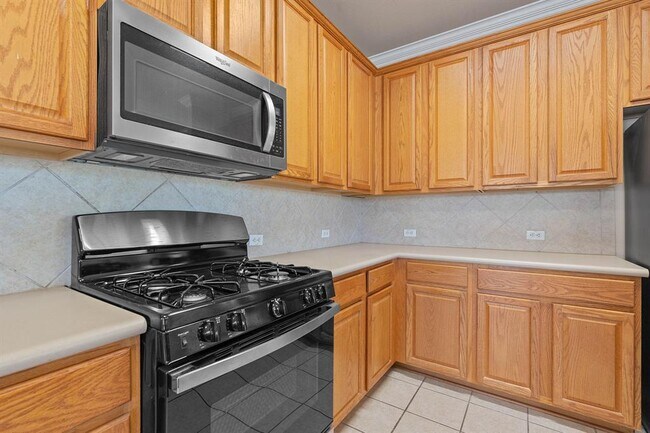 Building Photo - 10808 Chippenhook Ct
