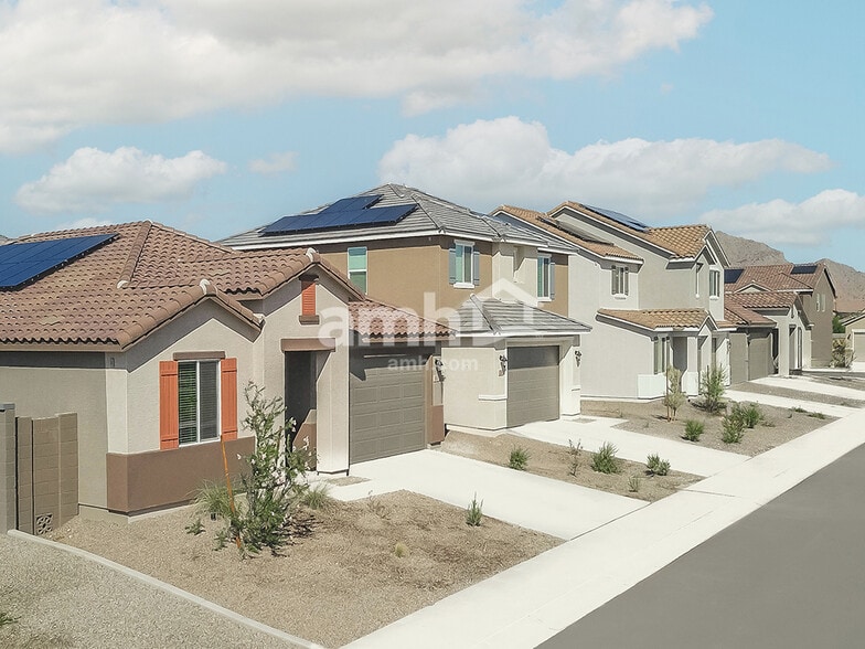 Building Photo - 20177 W Thomas Rd