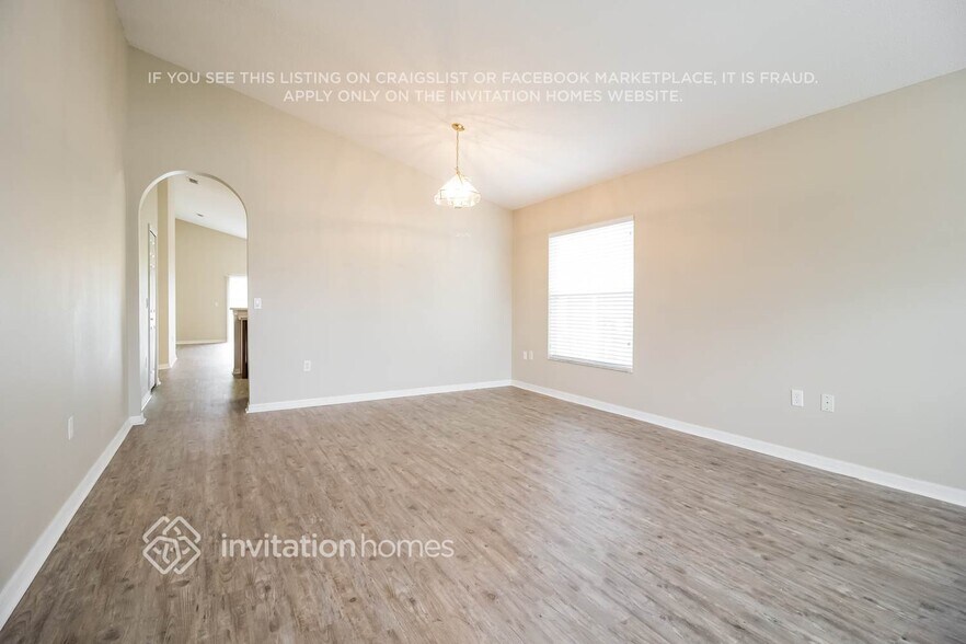 Building Photo - 127 Rose Hill Trail