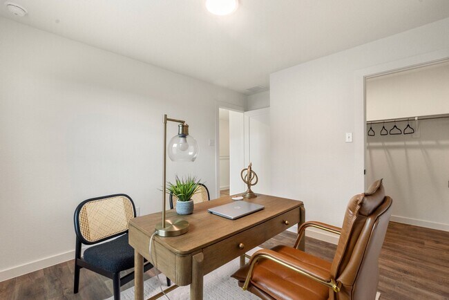 Building Photo - Elevated Living in Sundera at River Ranch | 4 Weeks Free