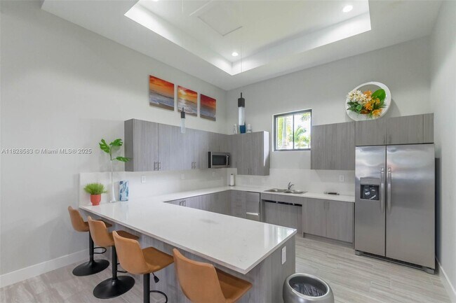 Building Photo - 28568 SW 134th Ave