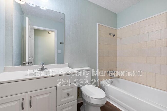 Building Photo - 8983 Larry Dr