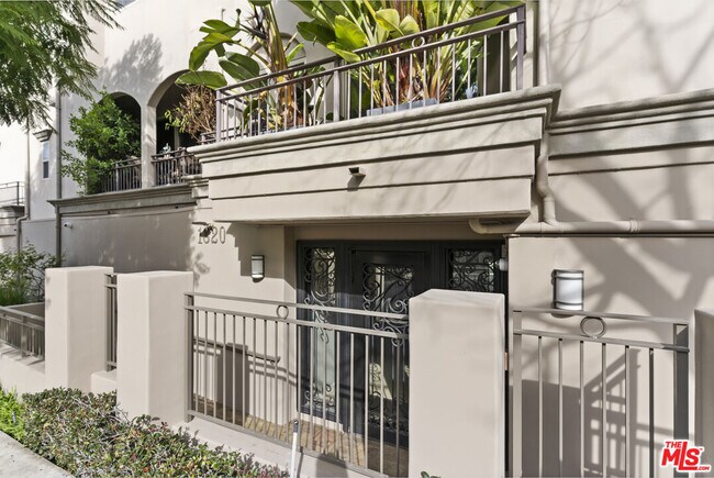 Building Photo - 1820 Benecia Ave