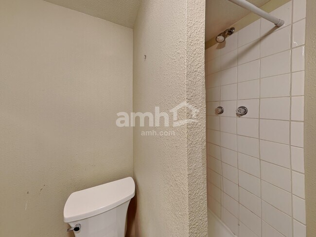 Building Photo - 4291 Threshing Dr