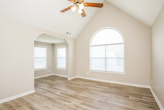 Building Photo - 3362 Grove Meadows Cove