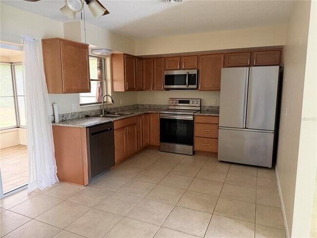 Building Photo - 2236 Morningside Dr