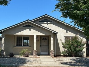 Building Photo - 3 Bed 2 Bath Home near PV High School & Bidwell Park!