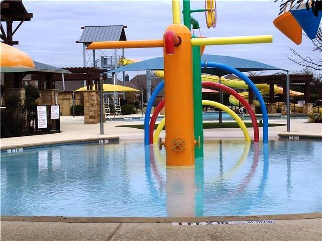 Building Photo - 10316 Bennet Dr