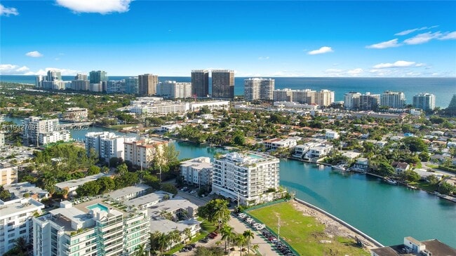 Building Photo - 1025 92nd St