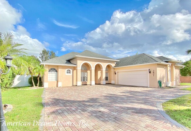 Primary Photo - Beautiful Home in Greystone - Oviedo, Florida