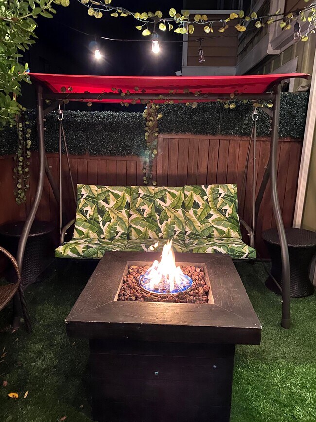 Building Photo - 2637 NW 56th St